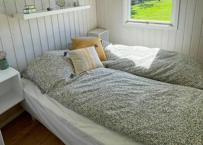 Dom wakacyjny Summer House Near Bonnerup *